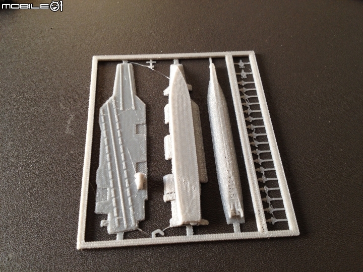 自製 3D 列印模型 1:4800 比例 USS Gerald R. Ford CVN-78
