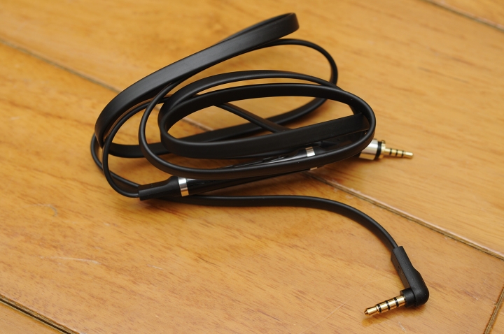 開箱 Sennheiser URBANITE On Ear