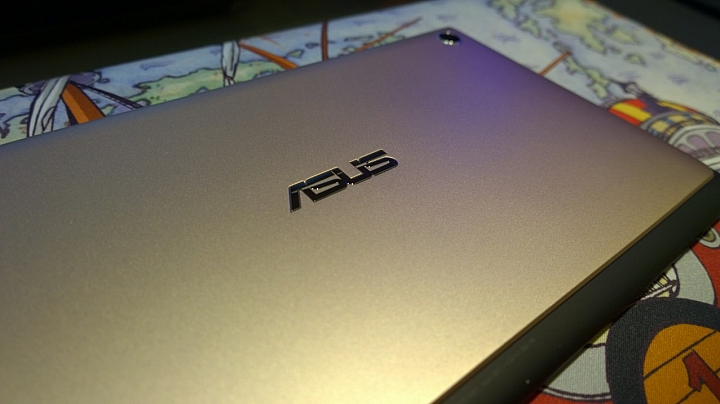 ASUS Me572C 簡易開箱~新增香檳金!!