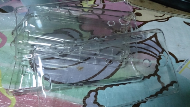 羨慕Z1之後的座充能不拆保護殼充電~自己動手改ZR的