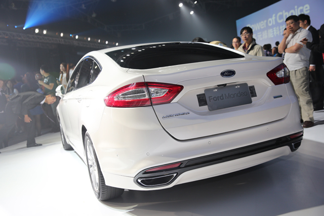 2015 MUSTANG、MONDEO HYBRID都來了,免費玩樂的福特互動體驗館