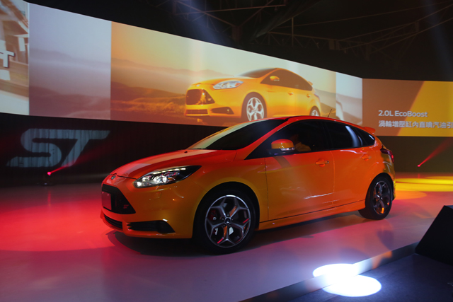 2015 MUSTANG、MONDEO HYBRID都來了,免費玩樂的福特互動體驗館