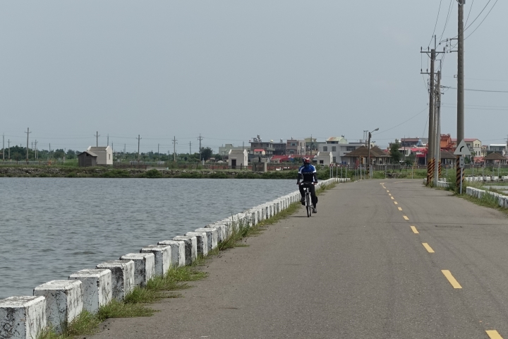 2014年 兩個菜鳥的單車機車14天環島行(第14天 嘉義布袋 -> 台南東區)最終篇
