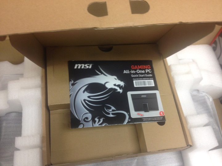 MSI AIO AG240 2PE 超級不專業開箱文