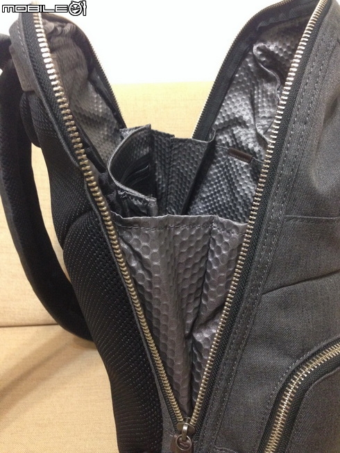 TUMI #22681 Anthracite 開箱