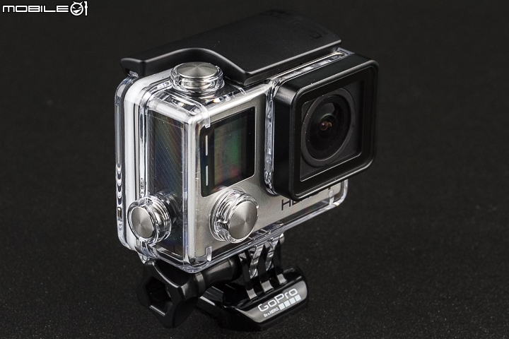 運動攝影機の終極實戰‧GoPro HERO4 Black vs. Sony HDR-AS100V