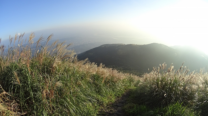 運動攝影機の終極實戰‧GoPro HERO4 Black vs. Sony HDR-AS100V