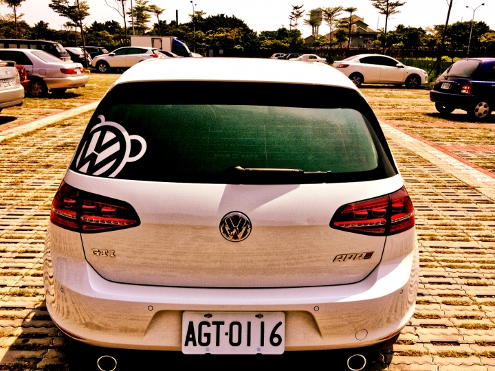 2015年式MK7 GTI 遲來的開箱文(圖多)
