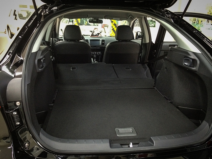 動感掀背。內外皆美 Lancer Sportback 賞車心得