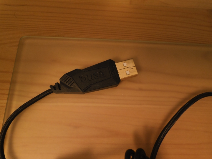純分享超冷門有品牌的滑鼠 BENQ MX702