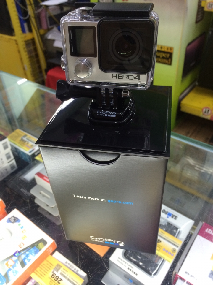 GoPro Hero 4 Black 黑色標準版 開箱囉!!