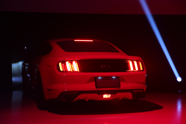 2015 MUSTANG、MONDEO HYBRID都來了,免費玩樂的福特互動體驗館