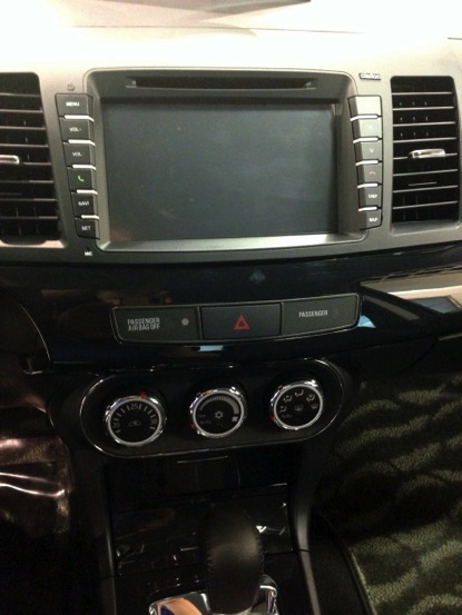 一兼二顧,摸蜆仔兼洗褲!Lancer Sportback賞車心得(參加Mobile01 活動)