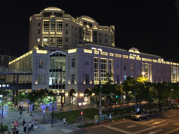 iPhone6 plus 相機問題&初試夜拍