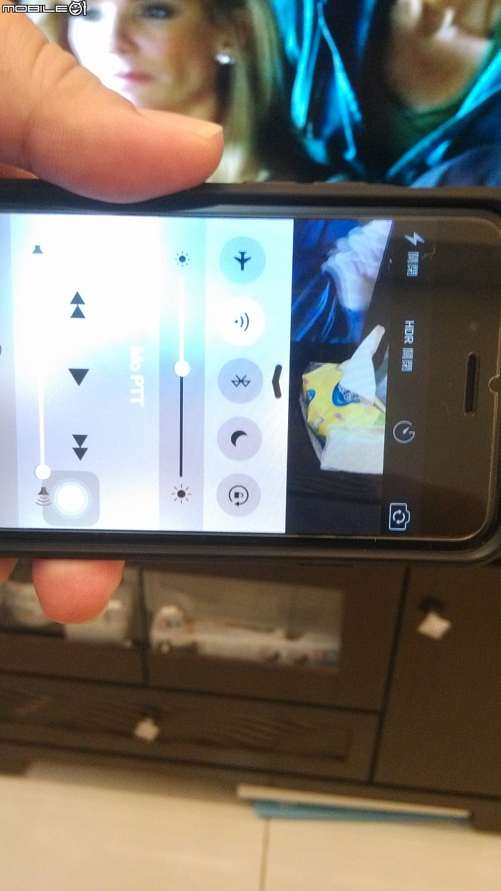 iphone 6 螢幕自動旋轉 問題