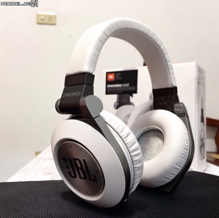 JBL E50BT 開箱