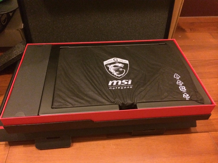 GS60 GTX970M金色版!!!! 不專業開箱文