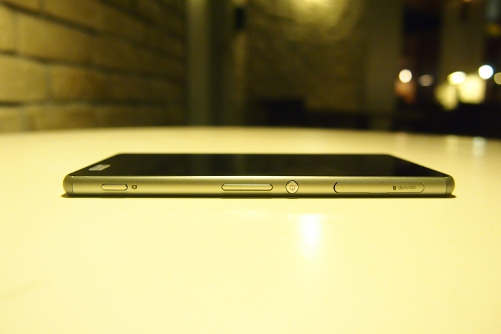 【開箱】SONY Z3 銀箔綠+攜碼中華全能平板全記錄