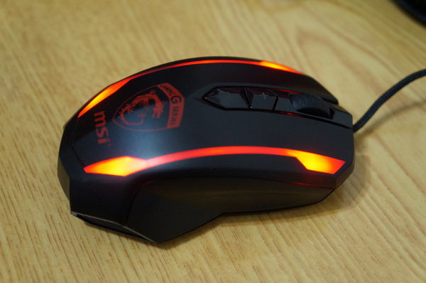 【開箱】筆電也要高調奢華,MSI GS70 Stealth Pro熱情紅