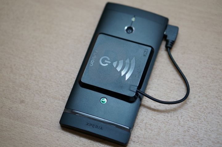 FUSION WTU-050,Qi無線充電器與接收器套件開箱 圖多