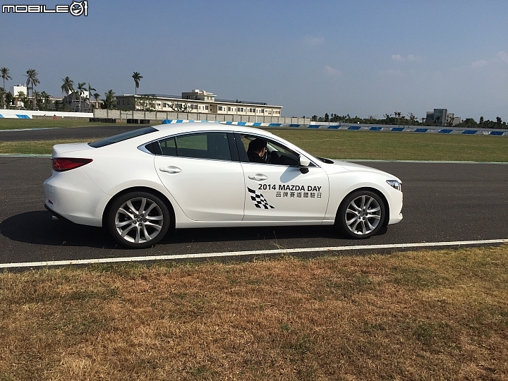 MAZDA和我將超越極限一起顛覆大鵬灣--2014 MAZDA DAY品牌賽道體驗日