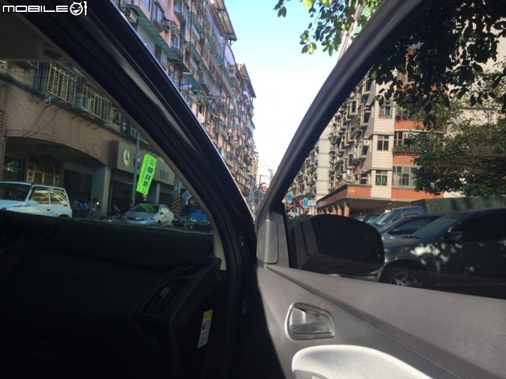 Ford FOCUS mk3 BW 鐵灰開箱