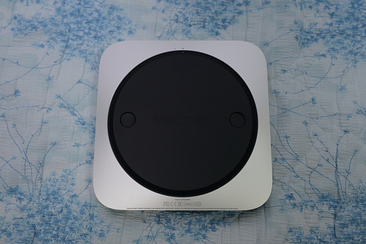 Mac mini (Late 2012)...i7四核總算買到之開箱文~ ~