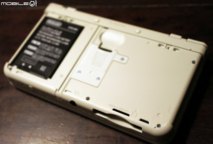 經典重生 NINTENDO NEW 3DS 開箱與心得分享