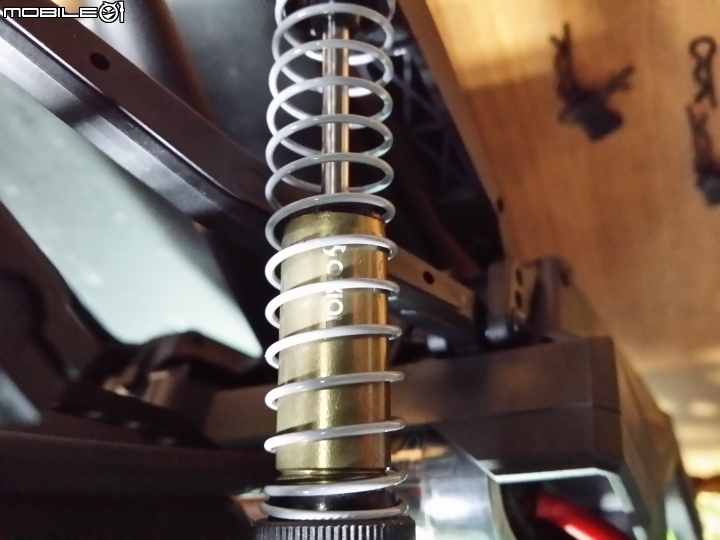 Axial Yet跨界競速攀岩車開箱