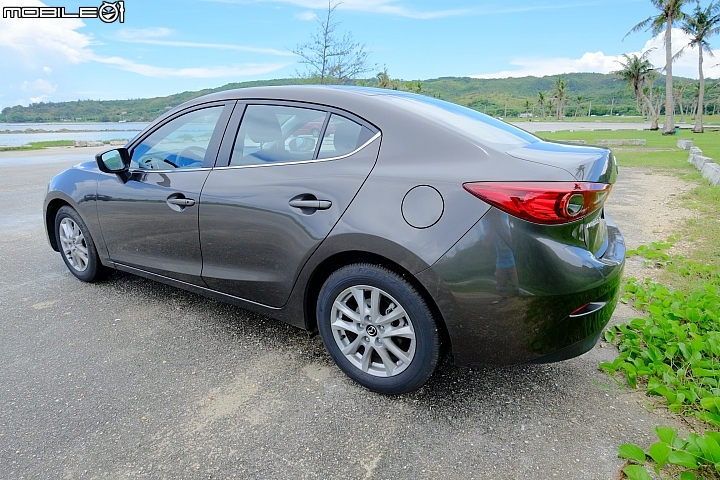 2014 New Mazda3 關島租車微開箱