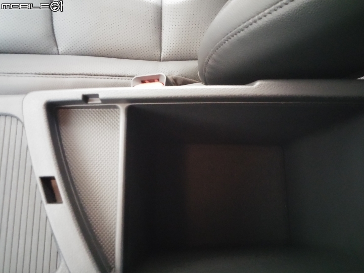 台中KIA賞車(圖多,手機畫質) 新增CARENS 多圖