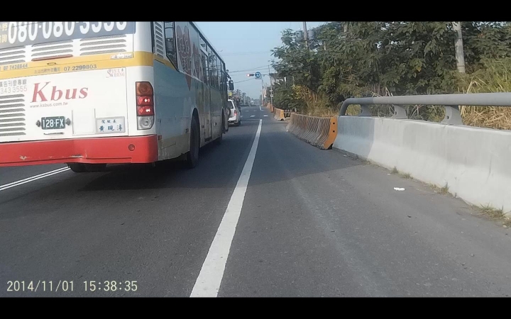 可以有點職業道德嗎? 高雄客運8010