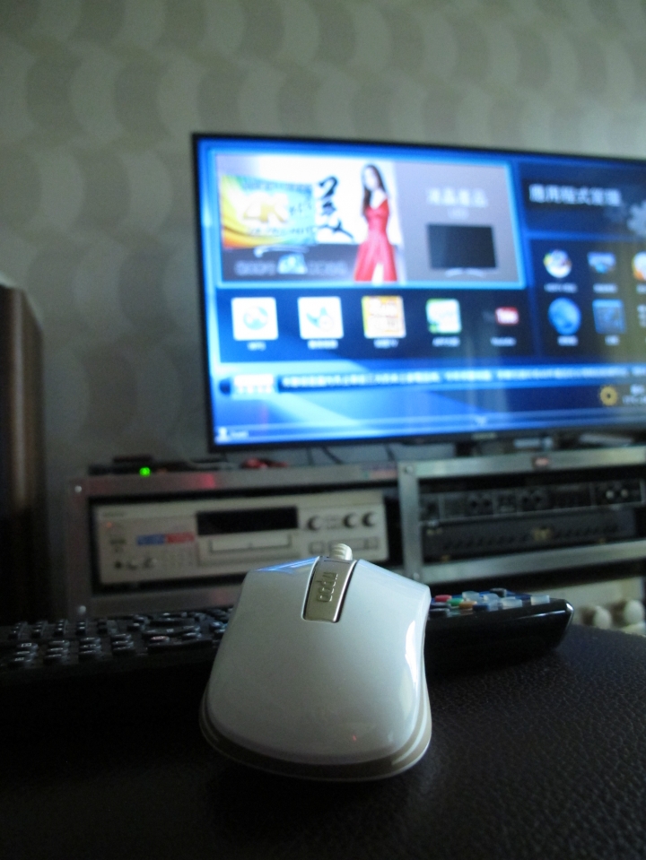禾聯聰明電視(Smart TV) & 雷柏滑鼠超簡易開箱文