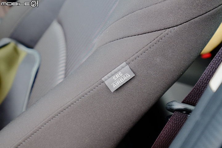 2014 New Mazda3 關島租車微開箱