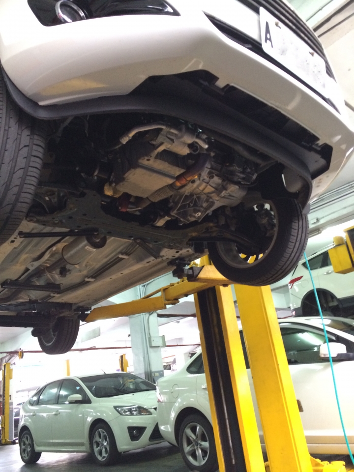 fiesta 1.0t 小白肥 草莓開箱文(長期更新不關箱分享文)