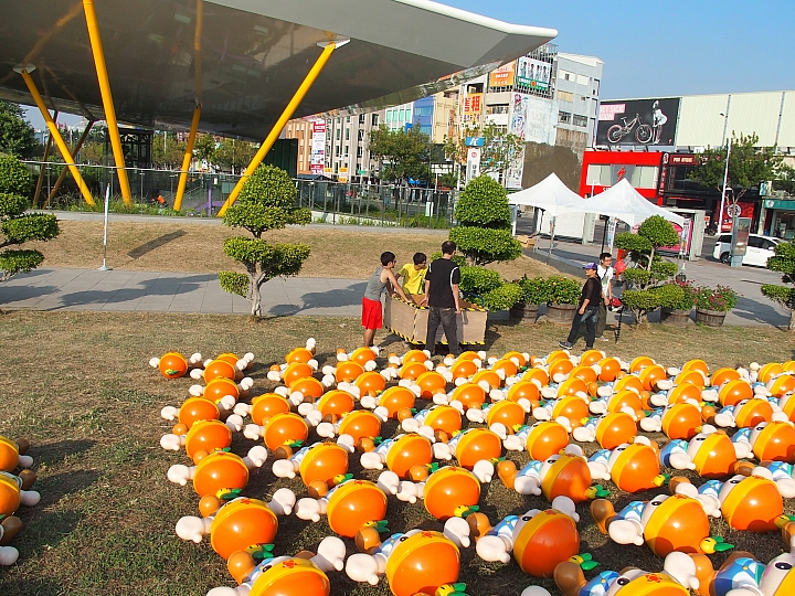 數大便是美:2014年11月5日~9日農業精靈「高通通」在高雄市中央公園展出
