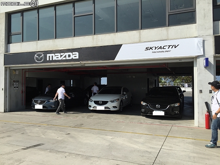 MAZDA和我將超越極限一起顛覆大鵬灣--2014 MAZDA DAY品牌賽道體驗日