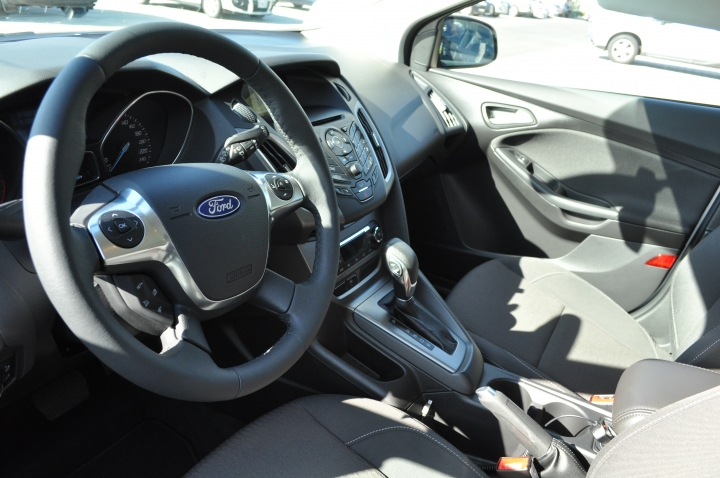 Ford Focus 1.6 5D好友默契24小時試駕體驗-白沙岬燈塔、永安漁港、竹圍漁港及奇跡咖飛場