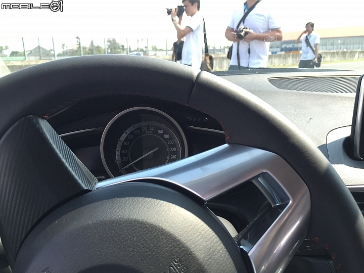 MAZDA和我將超越極限一起顛覆大鵬灣--2014 MAZDA DAY品牌賽道體驗日
