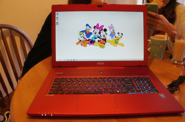 【開箱】筆電也要高調奢華,MSI GS70 Stealth Pro熱情紅
