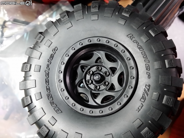 Axial Yet跨界競速攀岩車開箱