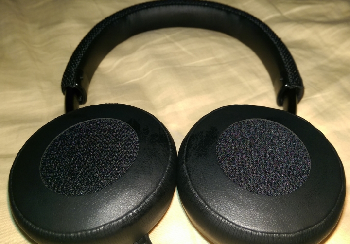 PHILIPS Fidelio M2BT 來報到