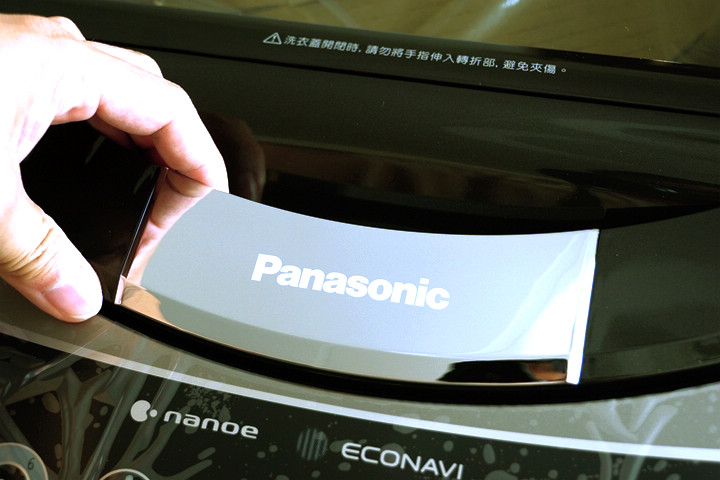 (開箱心得Panasonic NA-V178ABS) 我最喜歡Panasonic洗衣機的 nanoe 除臭抑菌功能