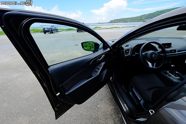 2014 New Mazda3 關島租車微開箱