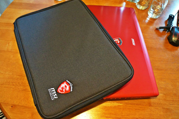 【開箱】筆電也要高調奢華,MSI GS70 Stealth Pro熱情紅