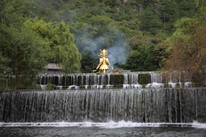 麗江八日遊