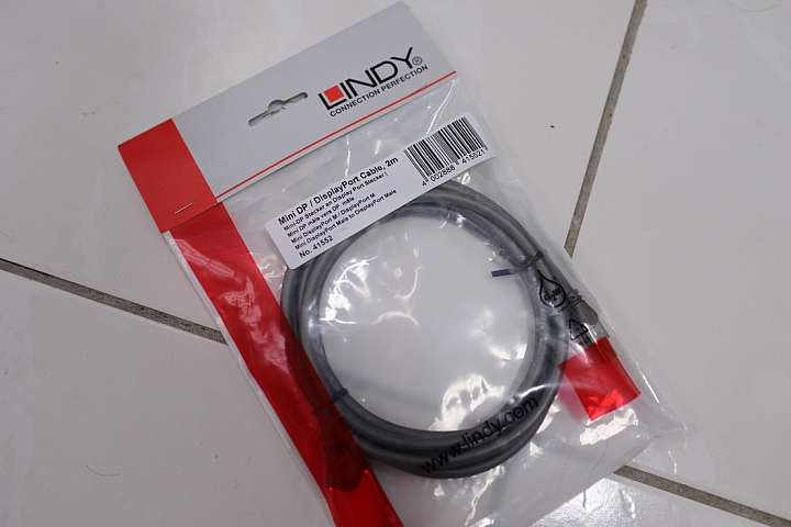 Mac mini (Late 2012)...i7四核總算買到之開箱文~ ~