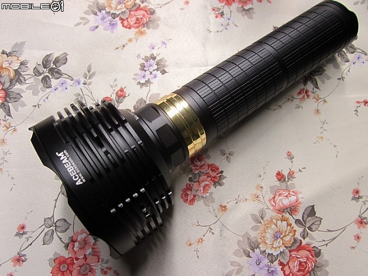 陽光般的萬流照明 ~ ACEBEAM X60M ( 3 x MT-G2 Q0 )