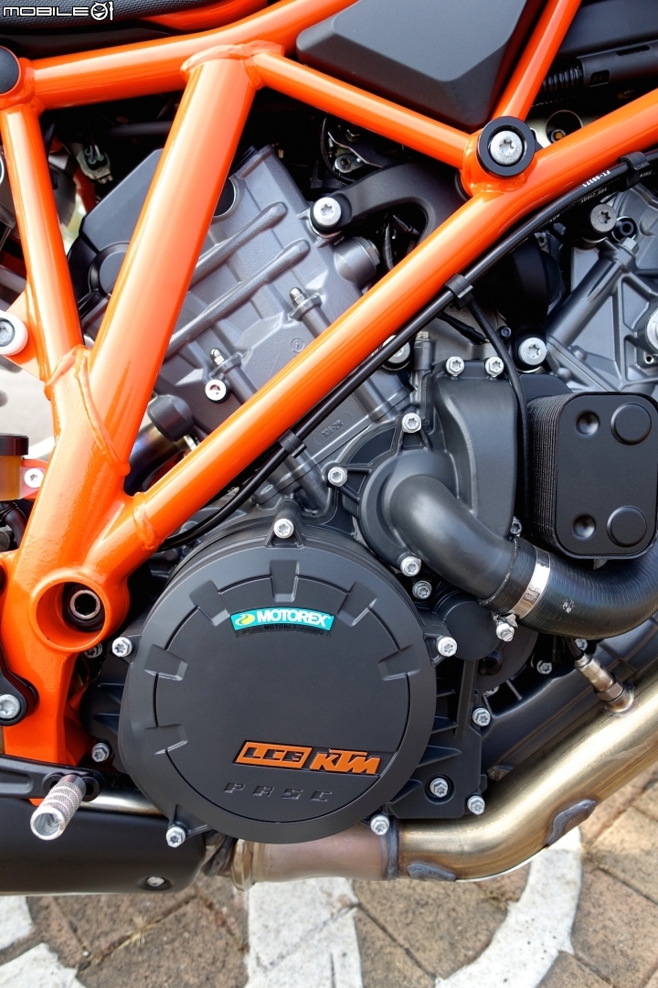 超級迪爵 KTM Super Duke 1290 R 開箱