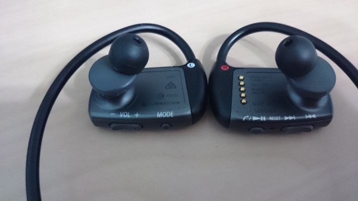 SONY NWZ-WS610 防水藍牙耳機+收納盒開箱(台灣型號NWZ-WS613)